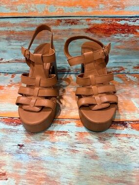 Lucky Brand Cognac Strappy Platform Sandals